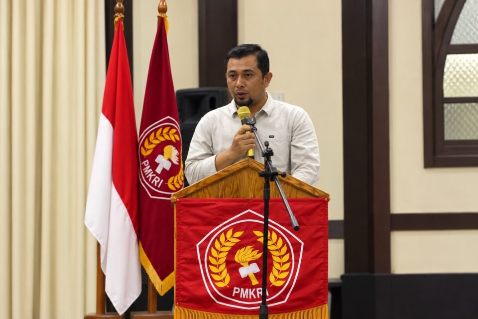 Freddy Simamora menyampaikan sambutan dalam kegiatan MPAB I 2026 yang menegaskan pentingnya konsistensi kaderisasi dan keberlanjutan perjuangan organisasi.